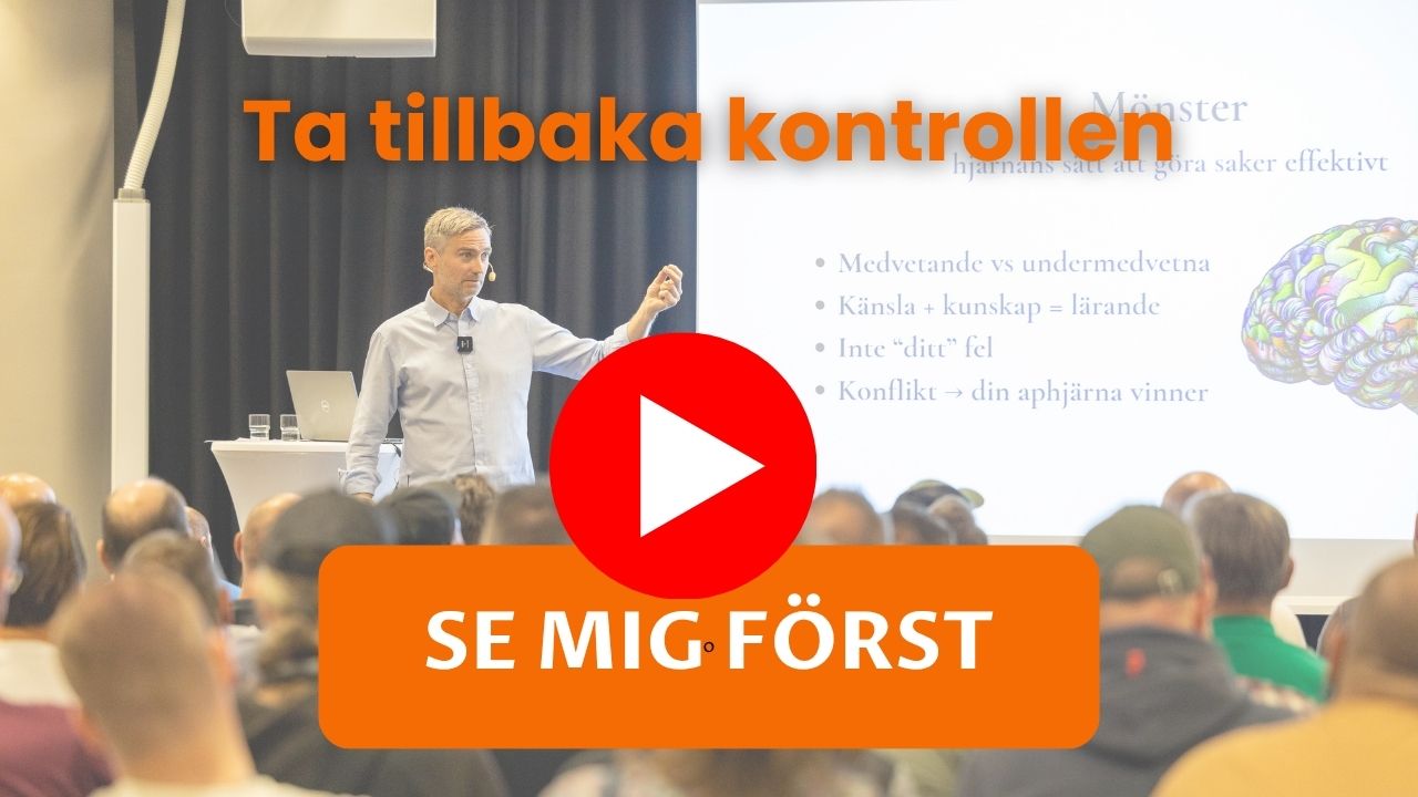 Jonas Höglund coachar svenska militären i hur man hanterar stress, ångest och negativa tankar på ett bättre sätt.